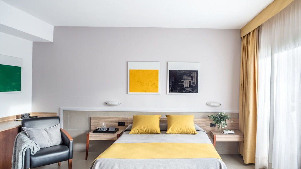 Aqua Promenade & Spa