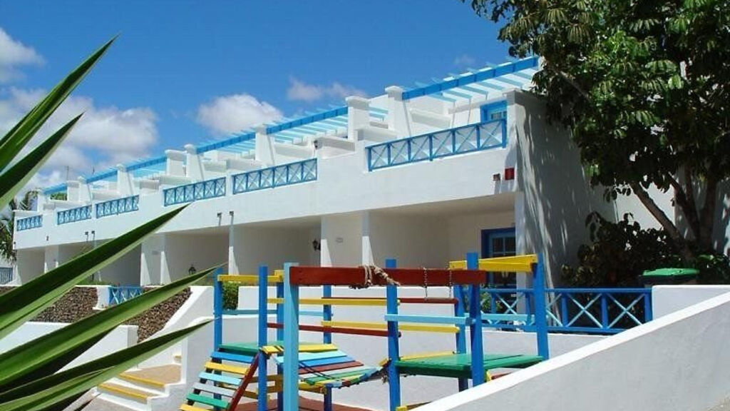 Aqua Suites