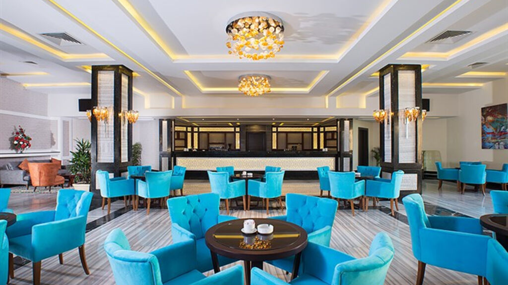 Aqua Vista Resort