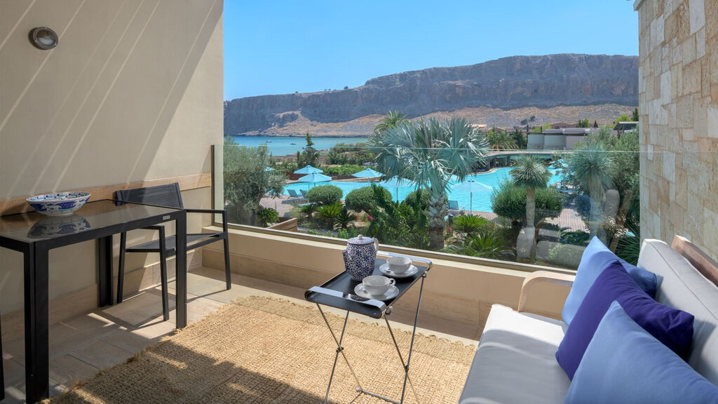 Aquagrand Artistic Luxury Beach Resort