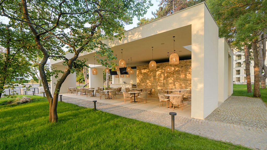 Aquahouse Hotel & Spa