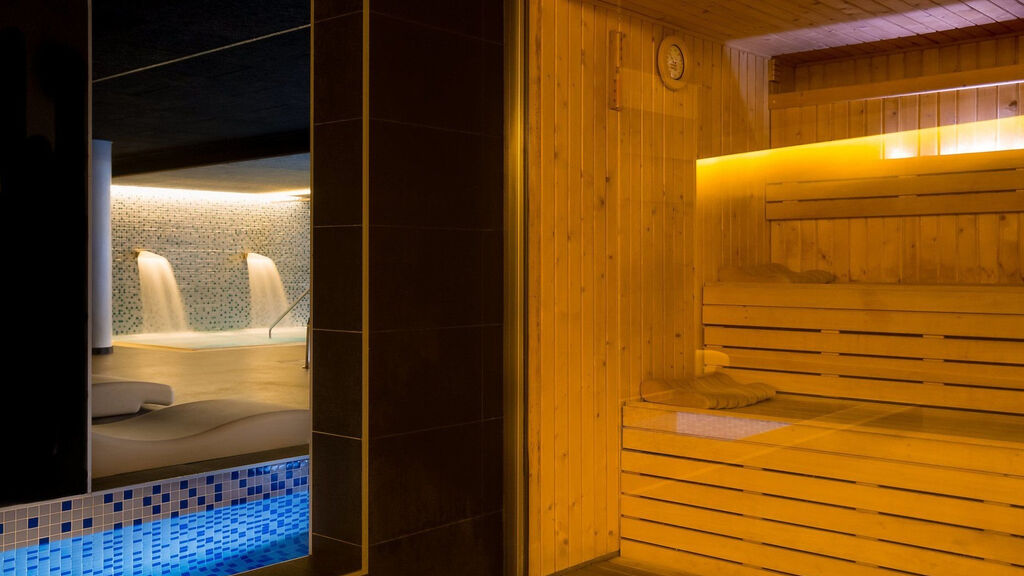 Aqua Hotel Aquamarina & Spa