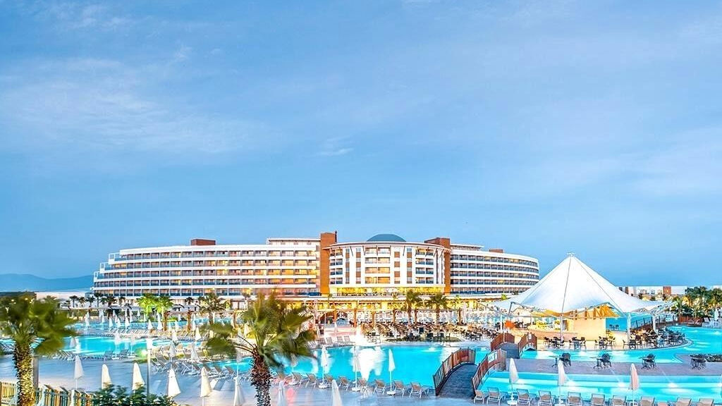 Aquasis Deluxe Resort and Spa