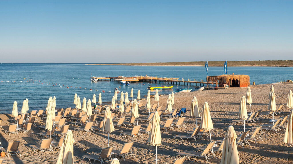 Aquasis Deluxe Resort