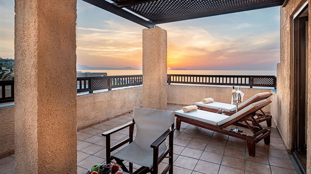 Aquila Rithymna Beach