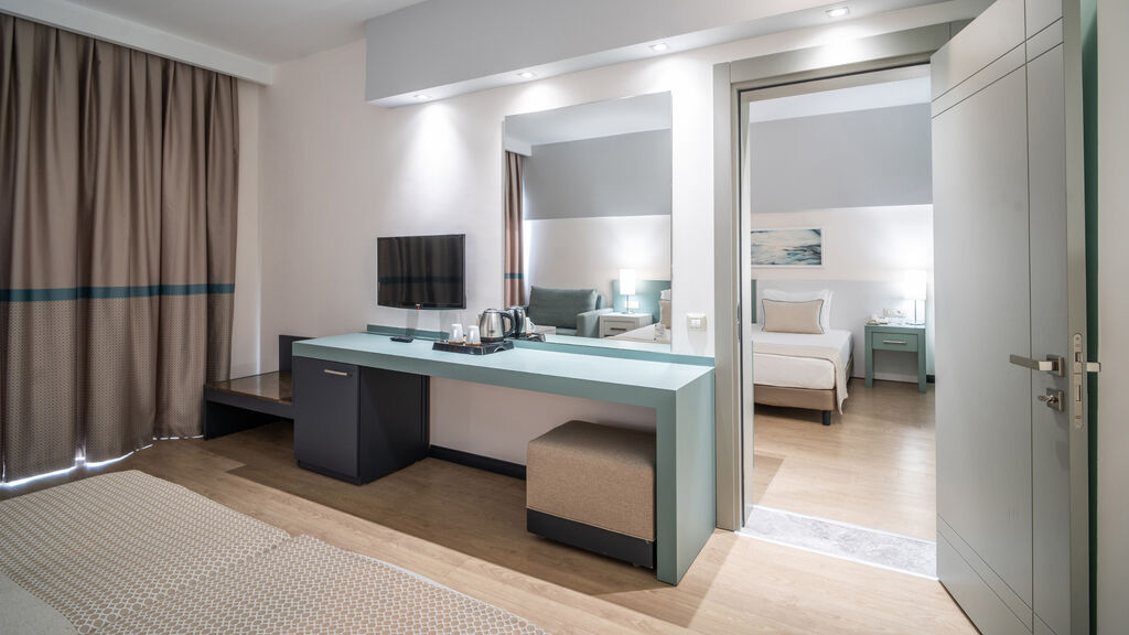 Arcanus Side Resort