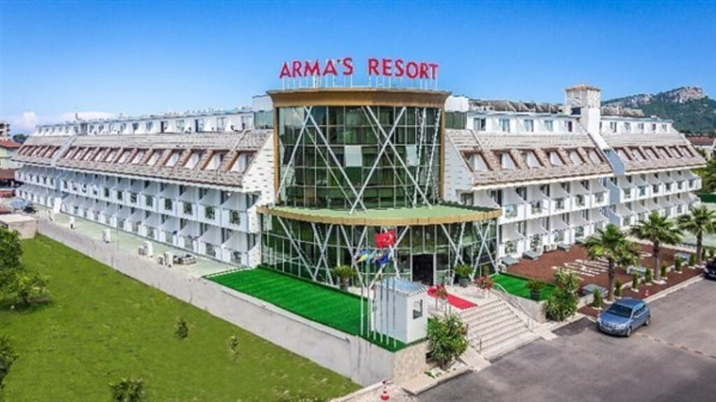 Arma´S Resort