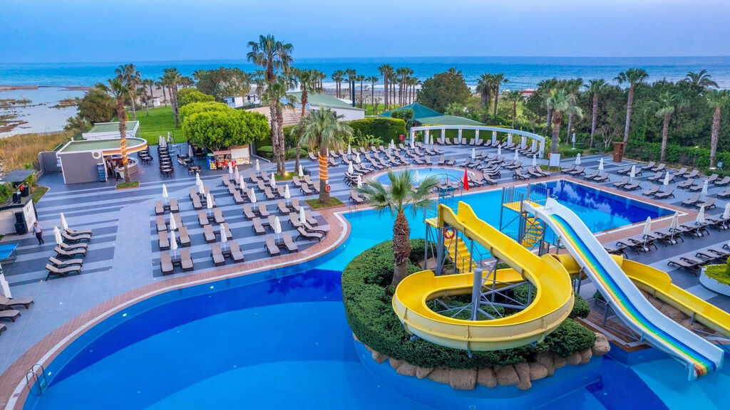 Washington Resort Hotel & SPA