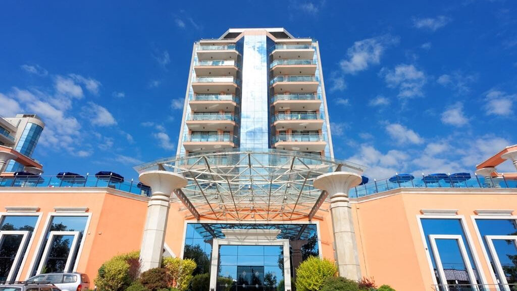 Astera Hotel & Spa