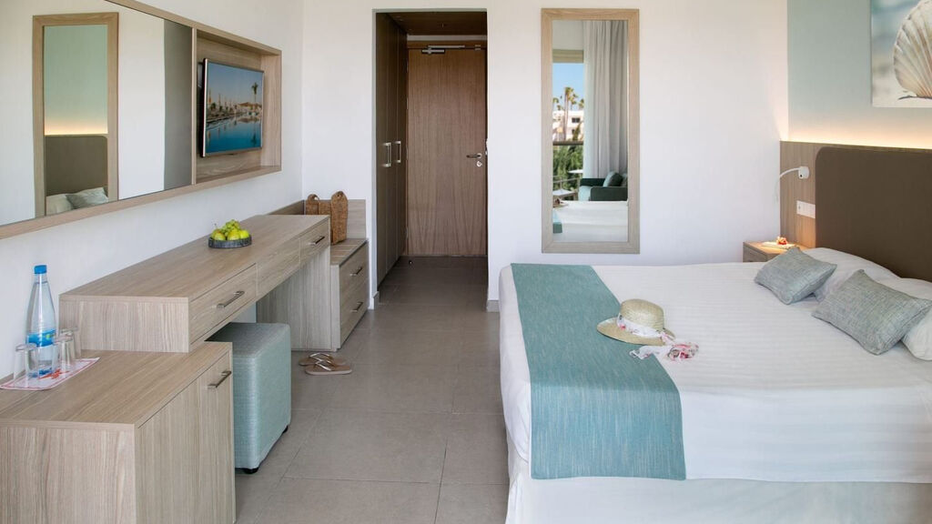 Asterias Beach
