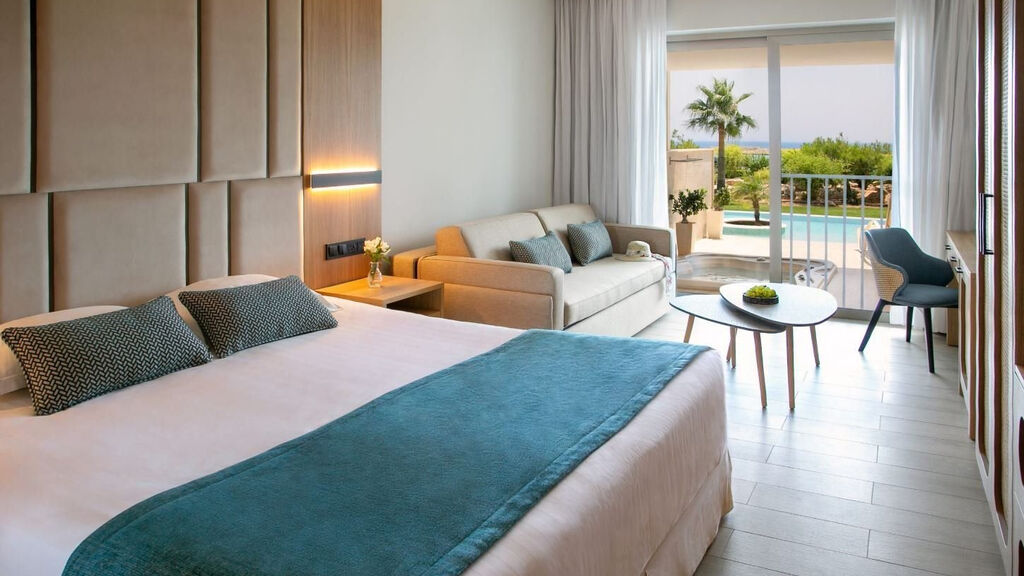 Asterias Beach