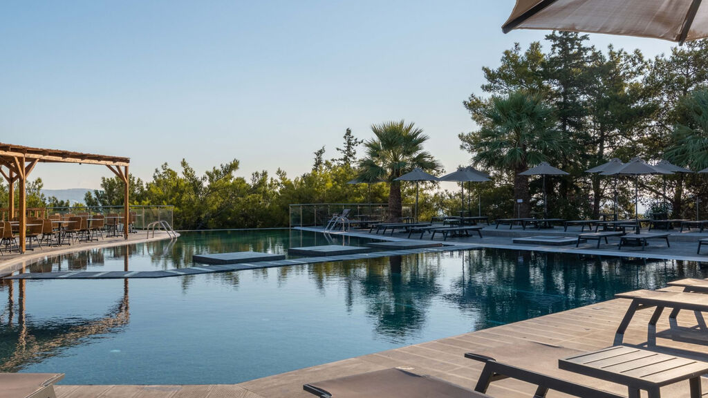 Atalanti Boutique Hotel