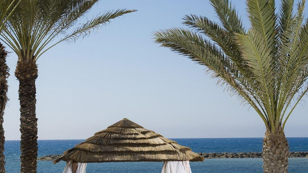 Athena Royal Beach