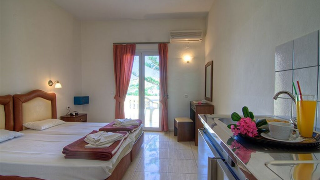 Aparthotel Athina