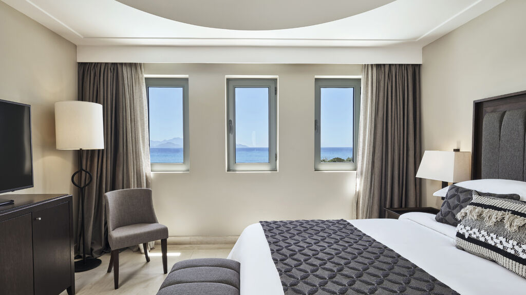 Atlantica Belvedere Resort & Spa
