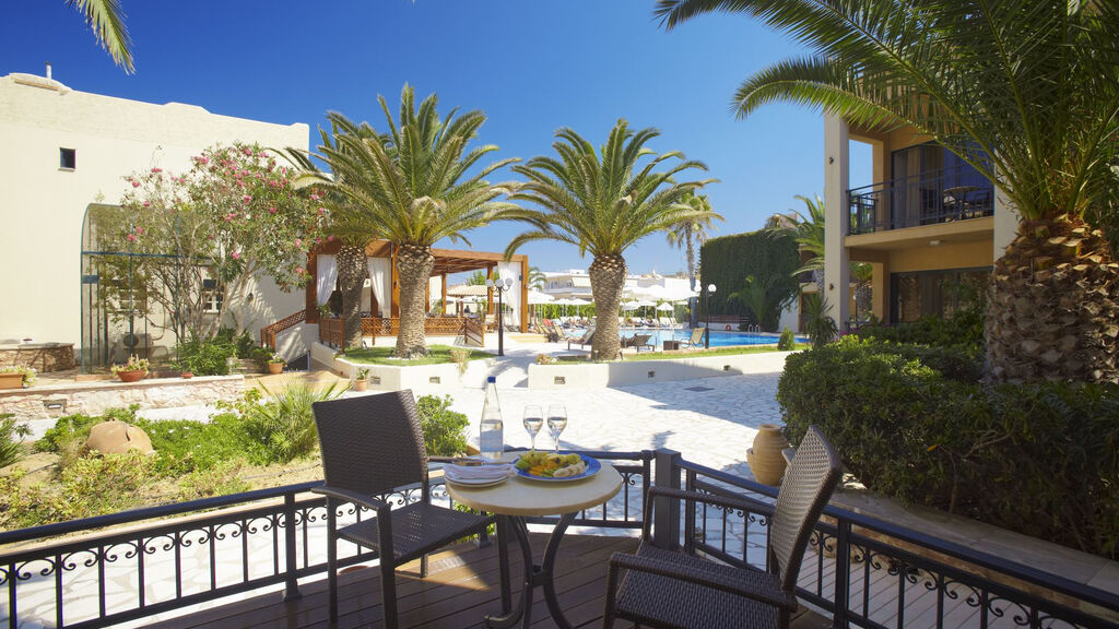 Atlantis Beach Hotel