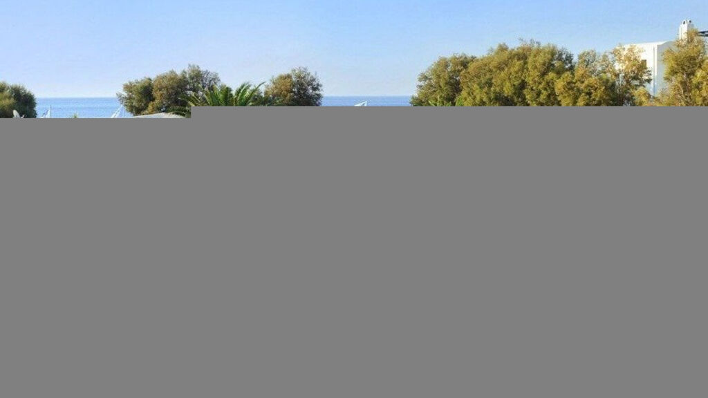 Atlantis Beach Villa