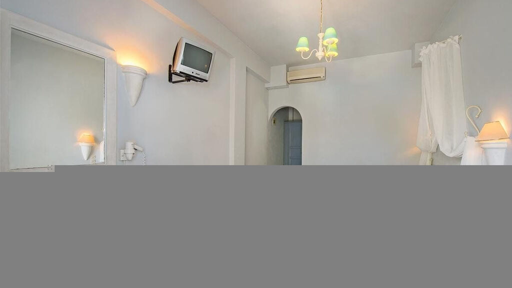 Atlantis Beach Villa