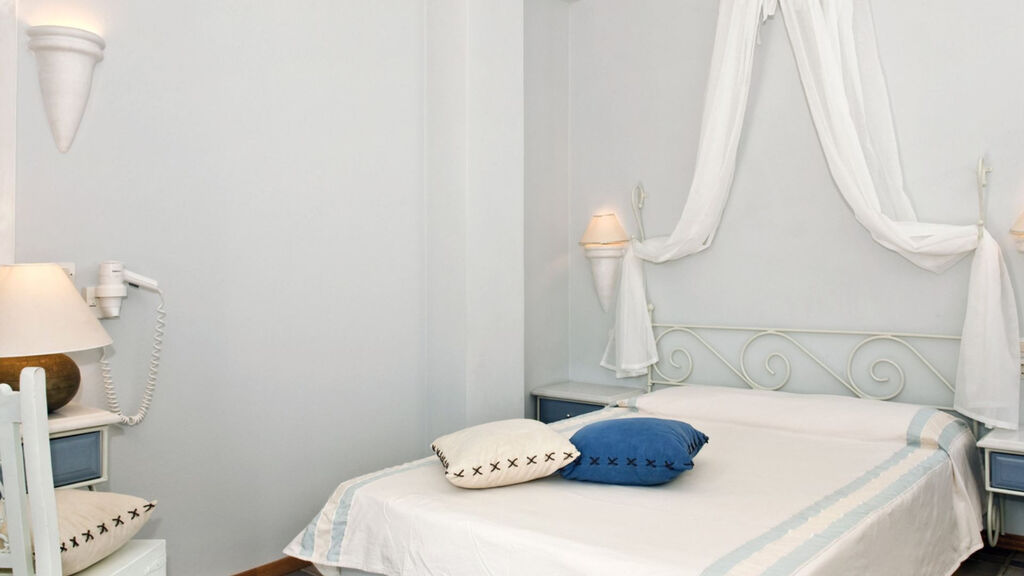 Atlantis Beach Villa