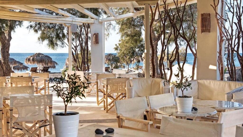 Atlantis Beach Villa