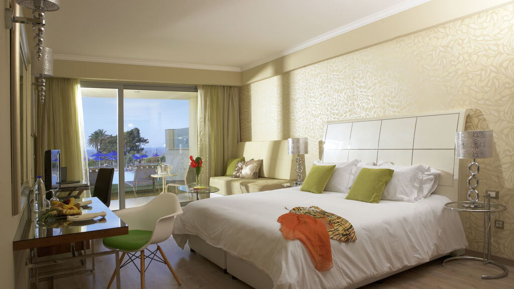 Atrium Platinum Luxury Resort & Spa