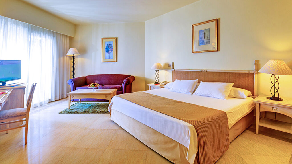 Aurora Oriental Resort