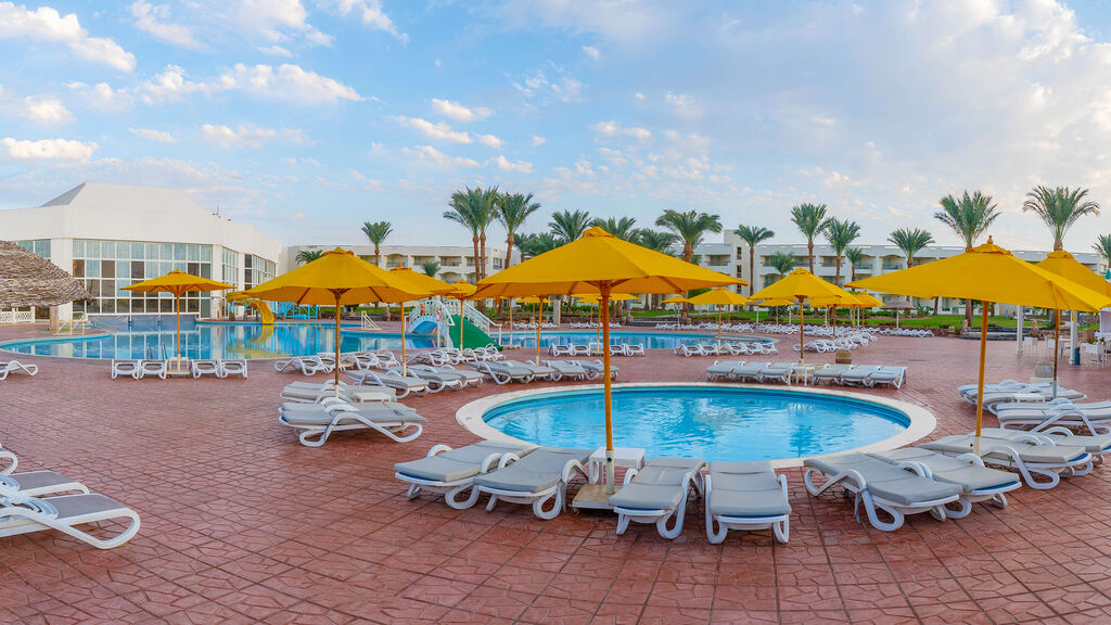 Aurora Oriental Resort