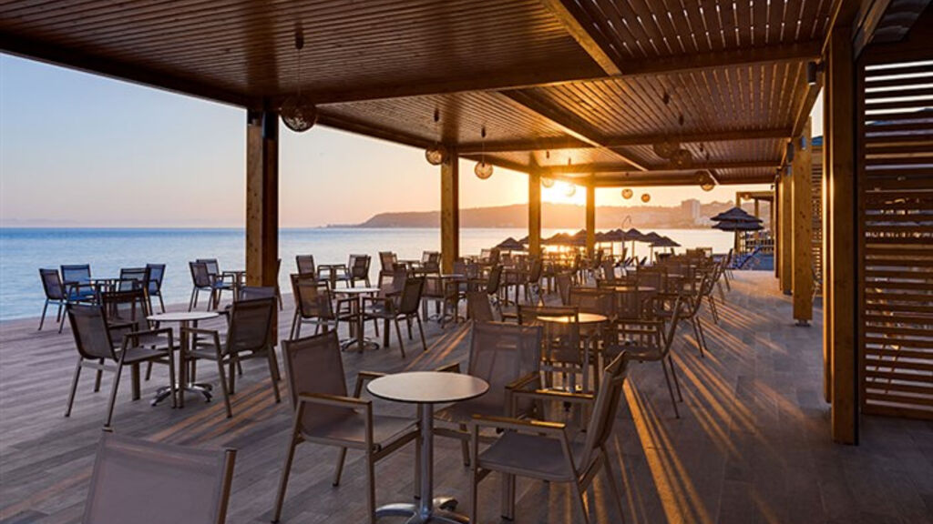 Avra Beach Resort