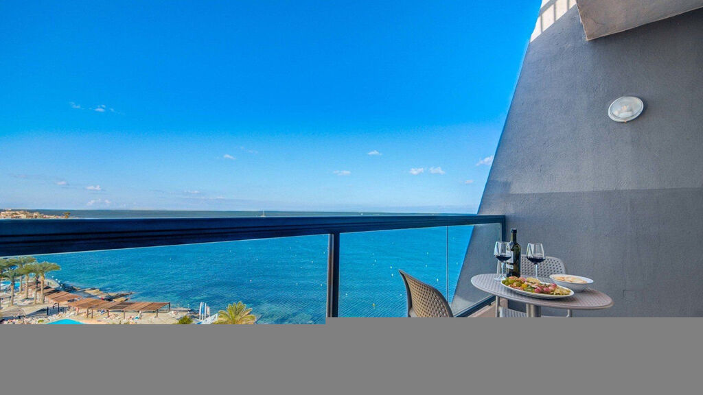 Ax Sunny Coast Resort & Spa