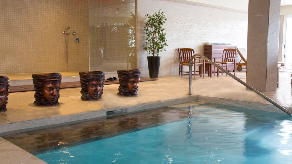 Ax Sunny Coast Resort & Spa