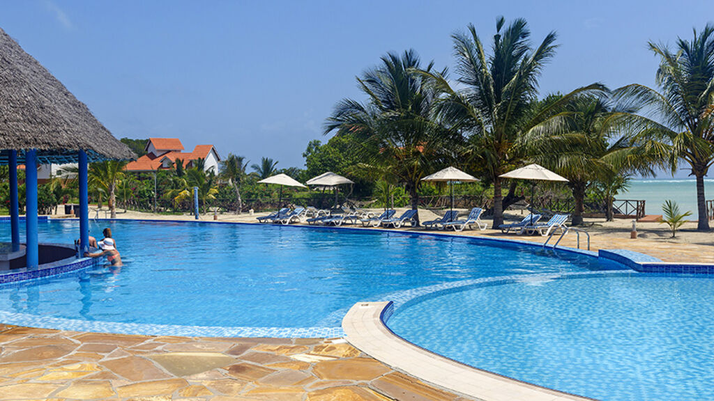 Azao Resort & Spa