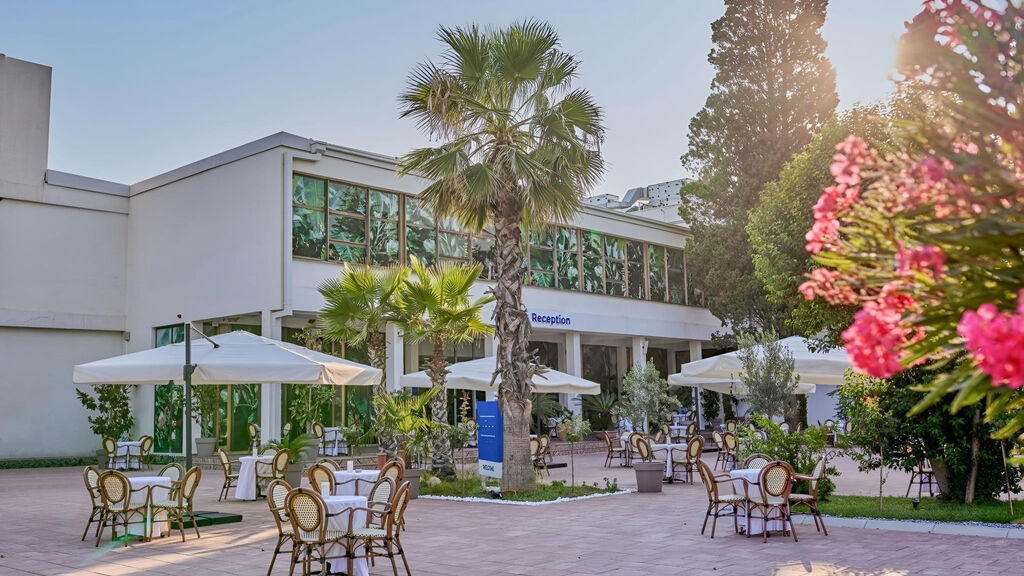 Azul Beach Resort Montenegro