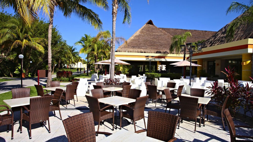 Bahia Principe Grand Coba