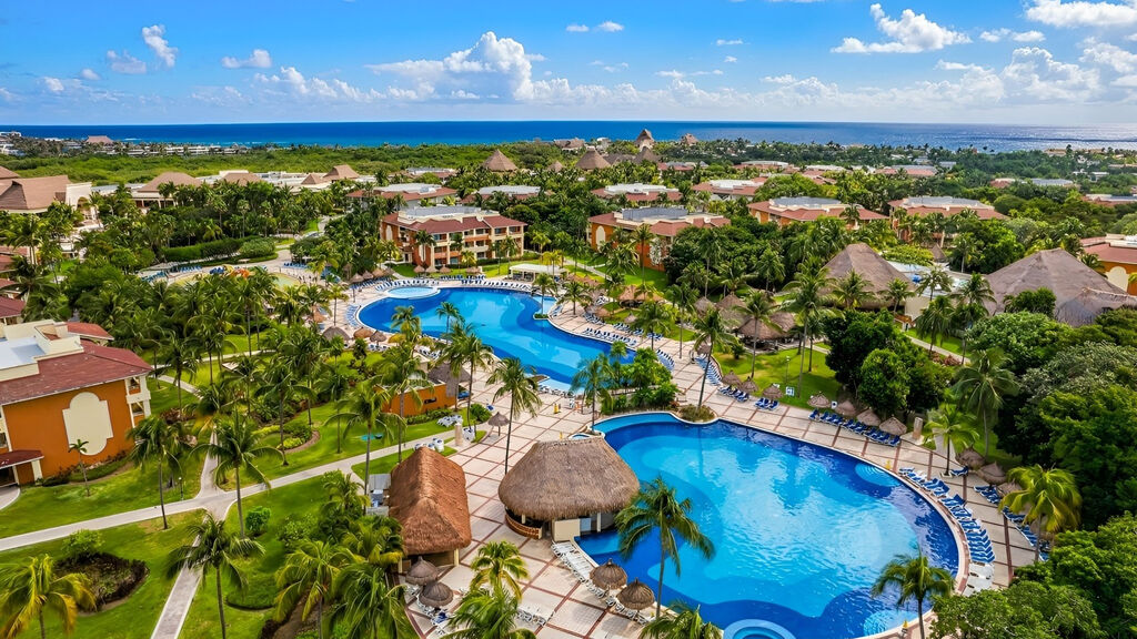 Bahia Principe Grand Coba