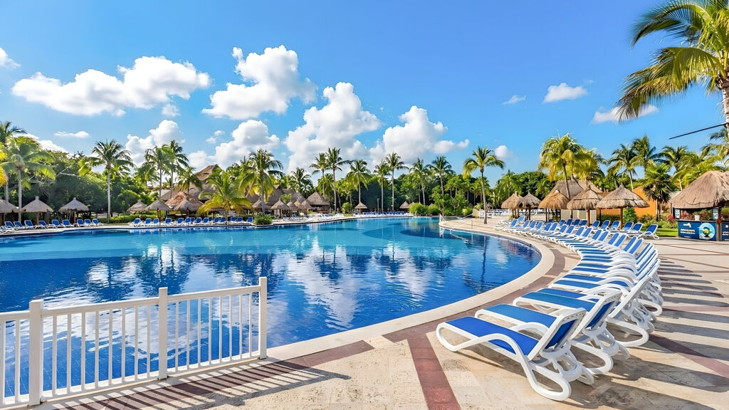 Bahia Principe Grand Coba