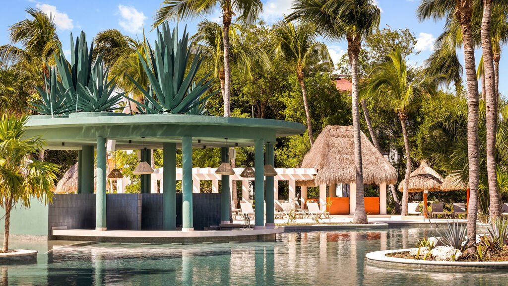 Bahia Principe Grand Tequila