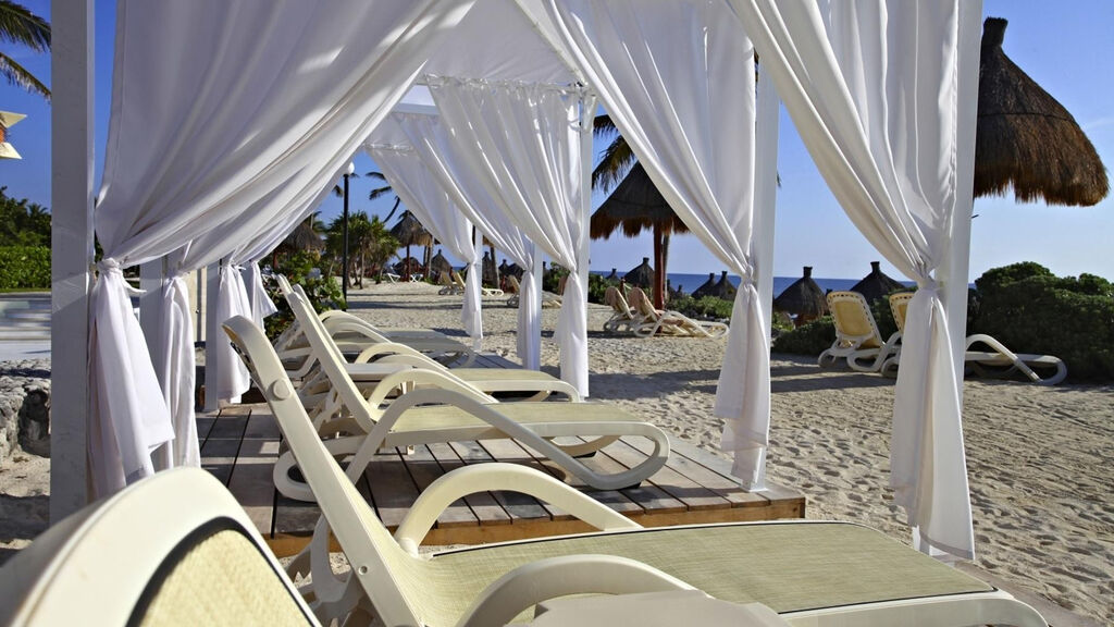 Bahia Principe Luxury Akumal