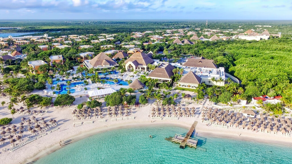 Bahia Principe Luxury Akumal