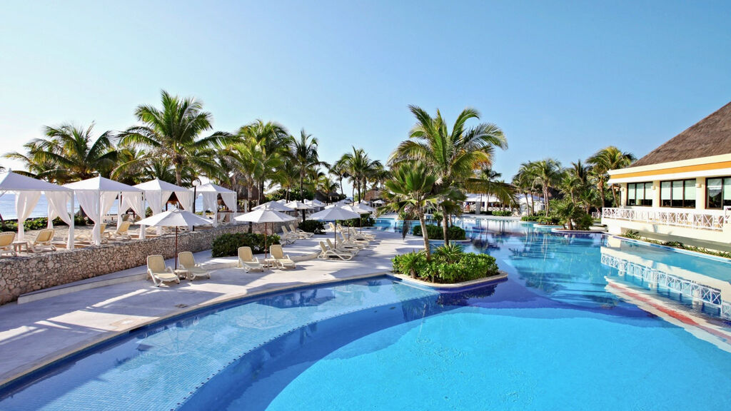Bahia Principe Luxury Akumal