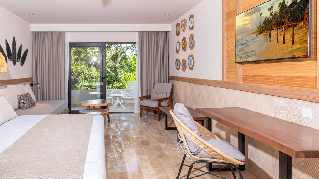 Bahia Principe Luxury Akumal