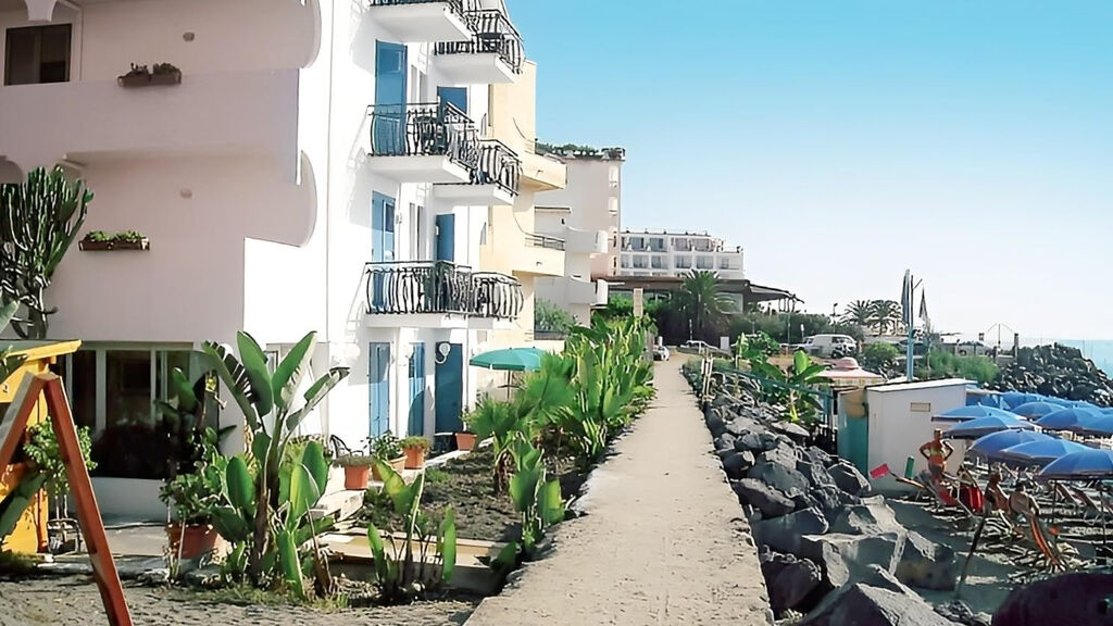 Baia Degli Dei