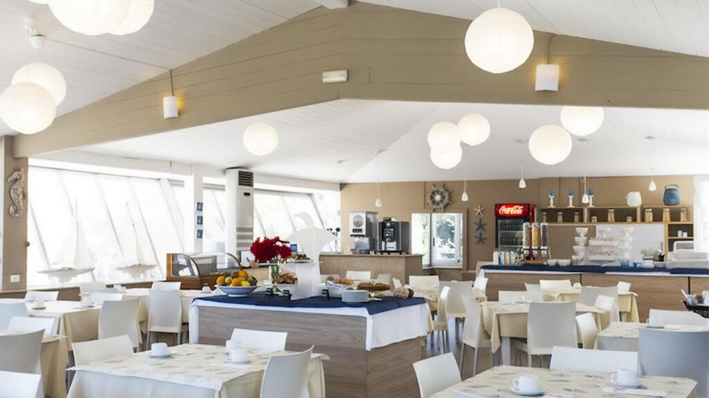 Baia Del Sole Hotel Sul Mare
