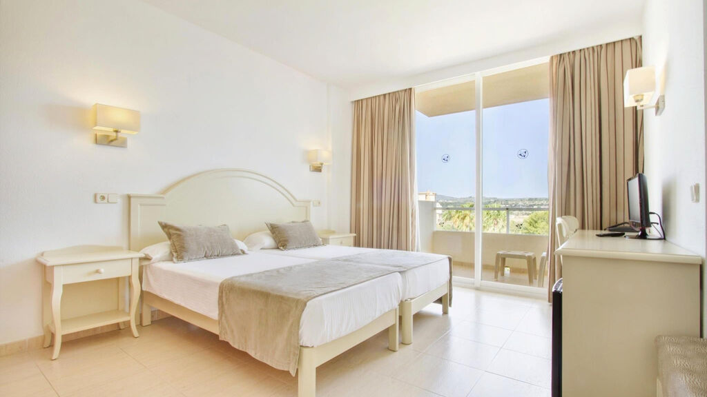 Bakour Garbi Cala Millor