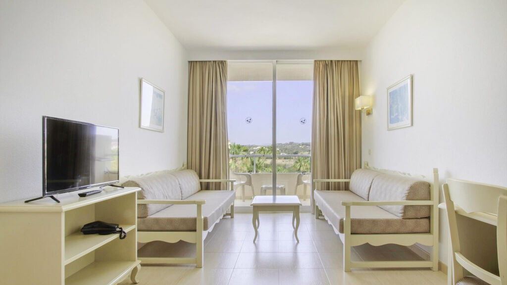 Bakour Garbi Cala Millor