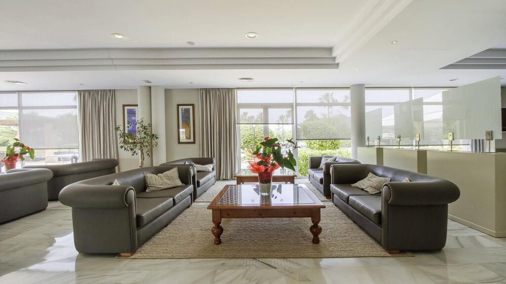 Bakour Garbi Cala Millor