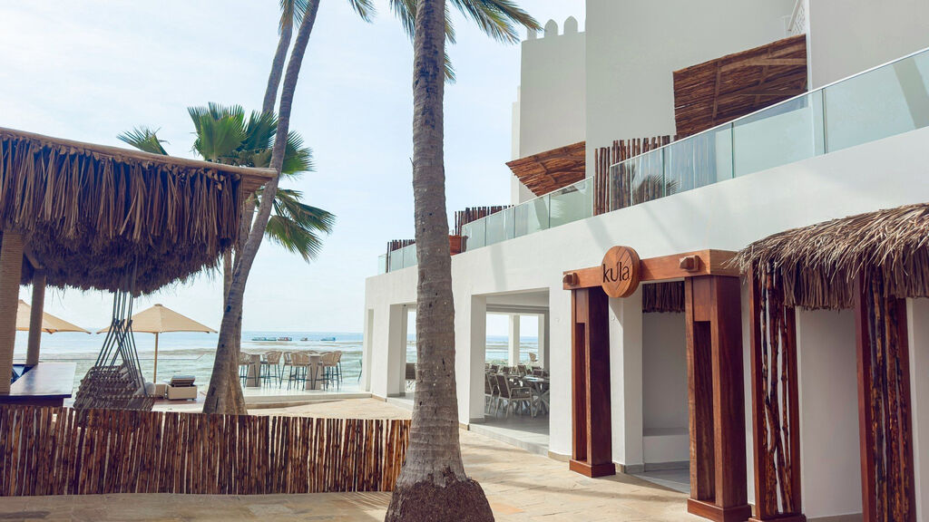 Bamburi Beach