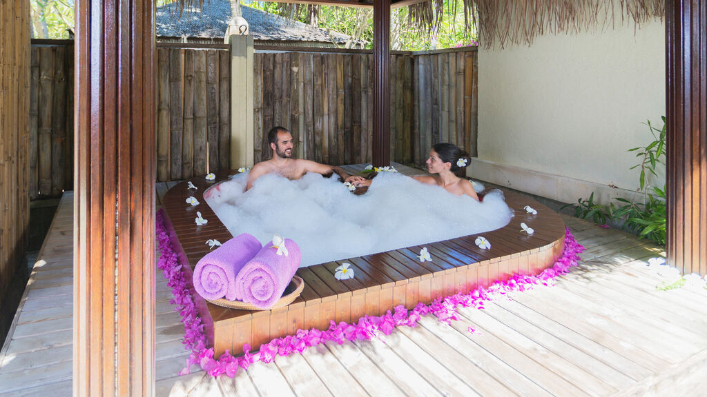 Bandos Island Resort & Spa