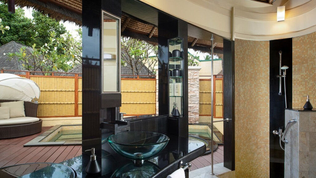 Banyan Tree Vabbinfaru