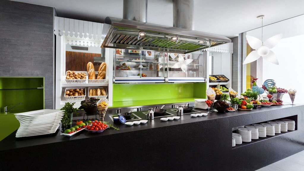 Barcelo Teguise Beach