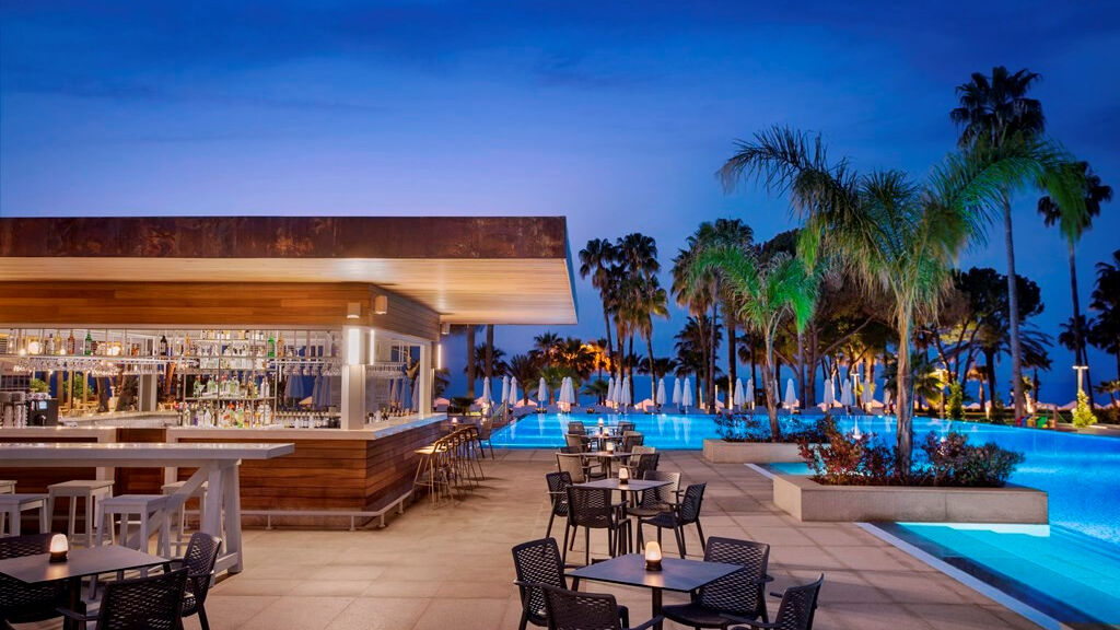 Acanthus & Cennet Barut Collection